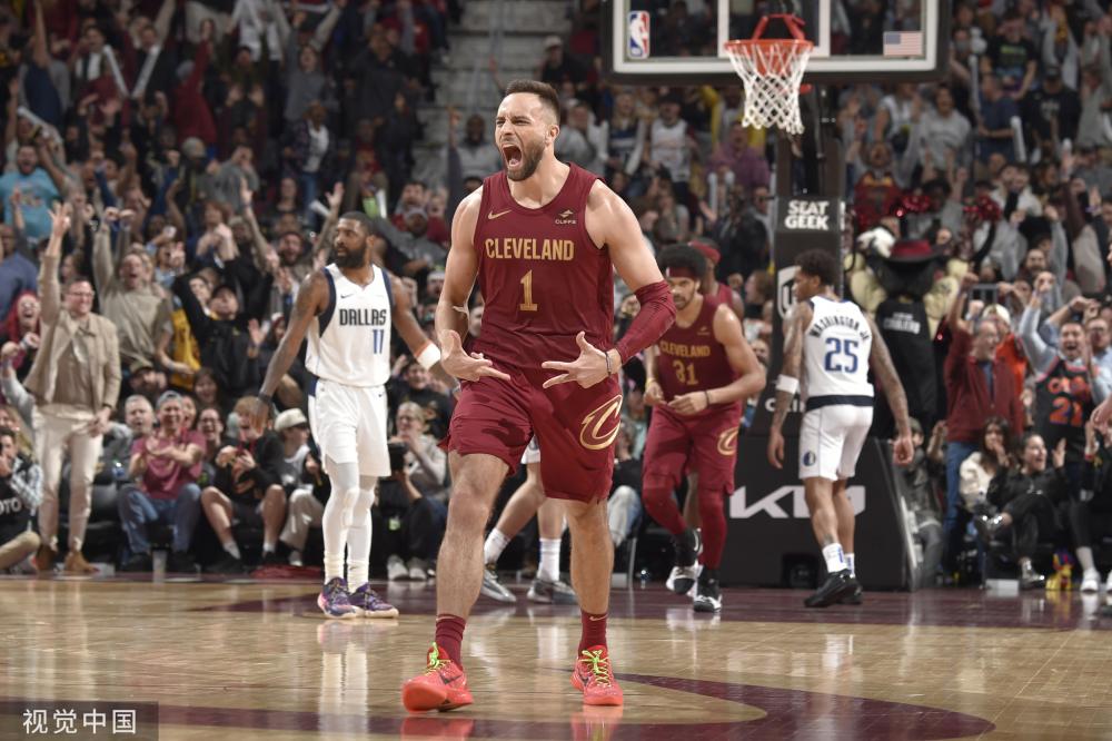 走出国门接 走出国门接