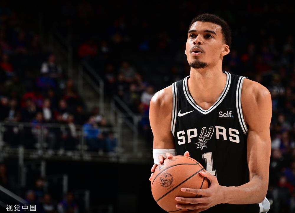 年轻球员需 年轻球员需